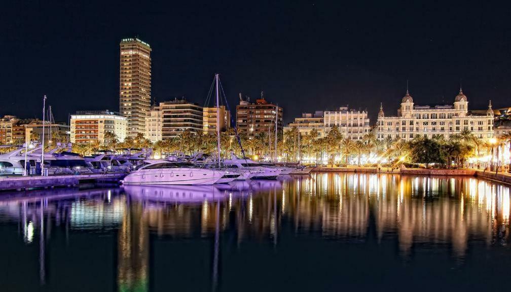Casco Historico Leilighet Alicante Eksteriør bilde